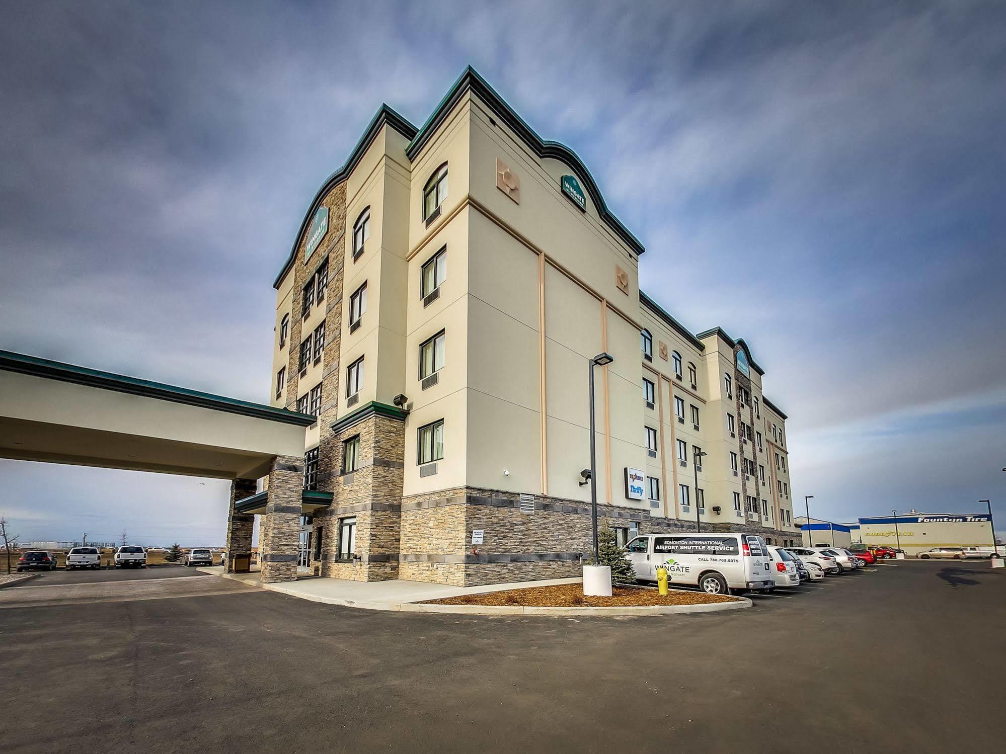 Radisson Hotel Edmonton Airport Leduc Exterior foto